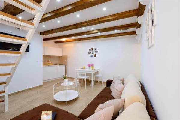 Alberto Apartment Дубровник Екстериор снимка